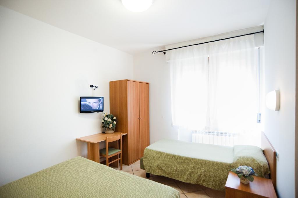 Hotel La Toscana *